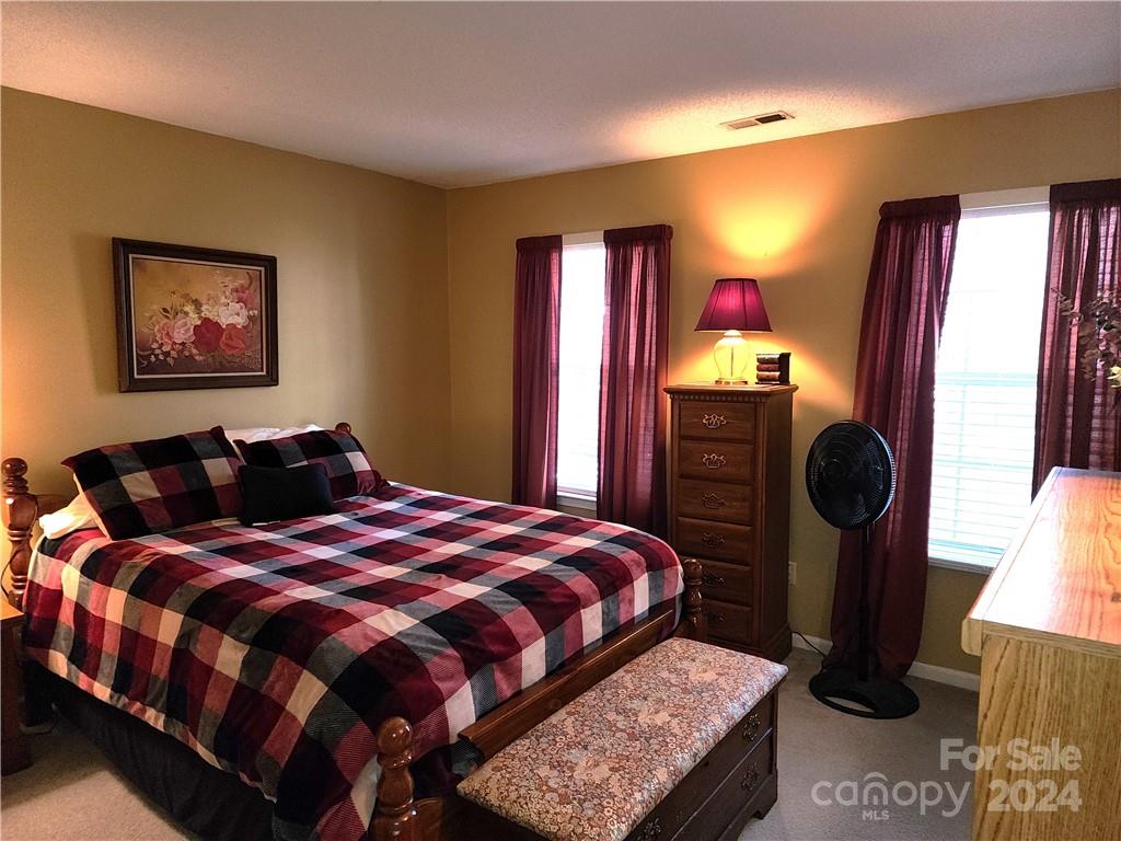 583 Roanoke Drive Property Photo 33