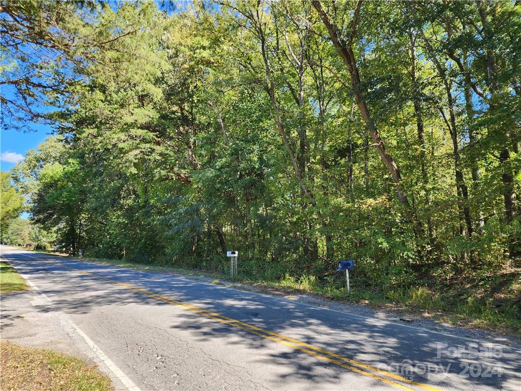 583 Roanoke Drive Property Photo 34