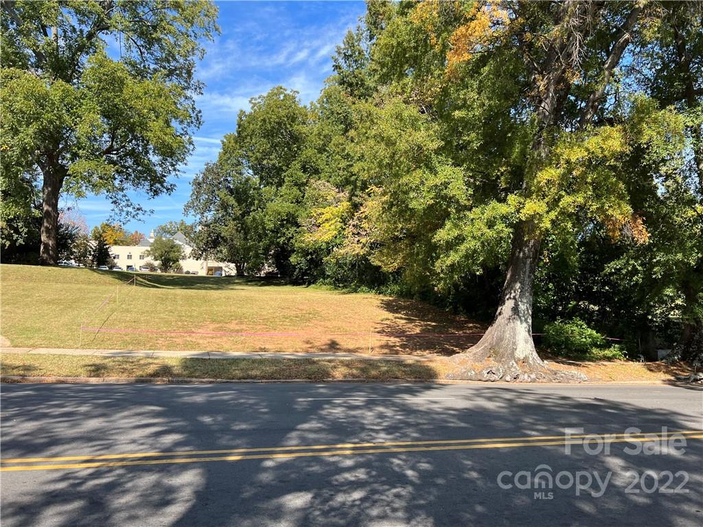 304 W Front Street Property Photo 2