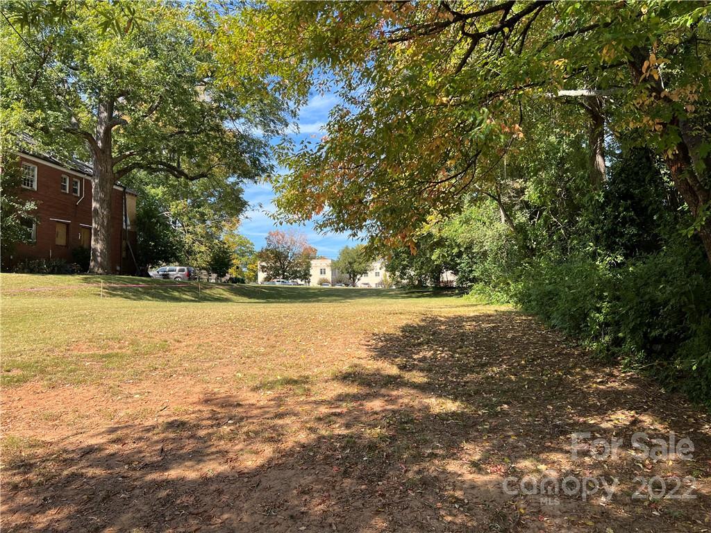 304 W Front Street Property Photo 6
