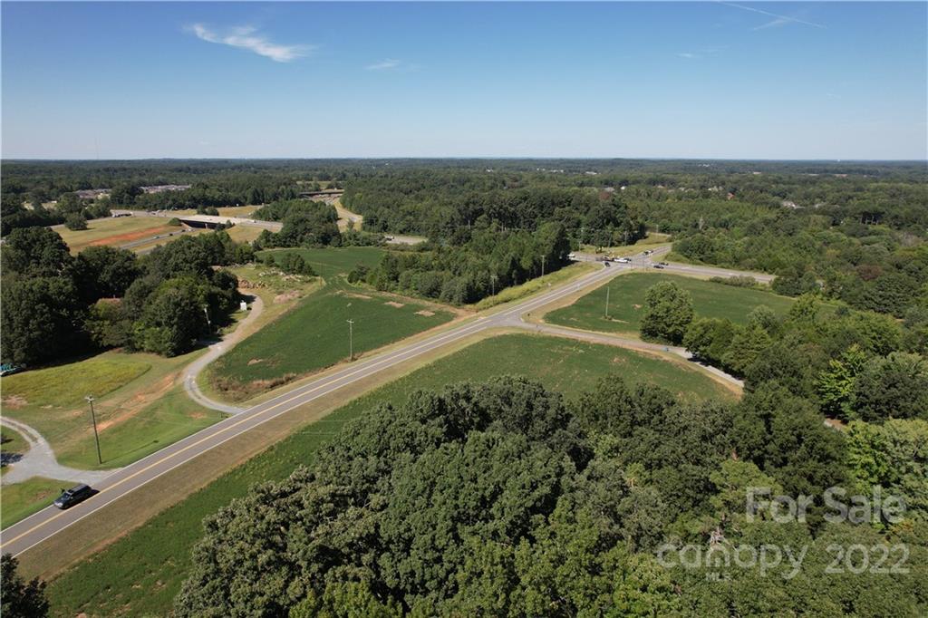9420 Fairview Road Property Photo 6