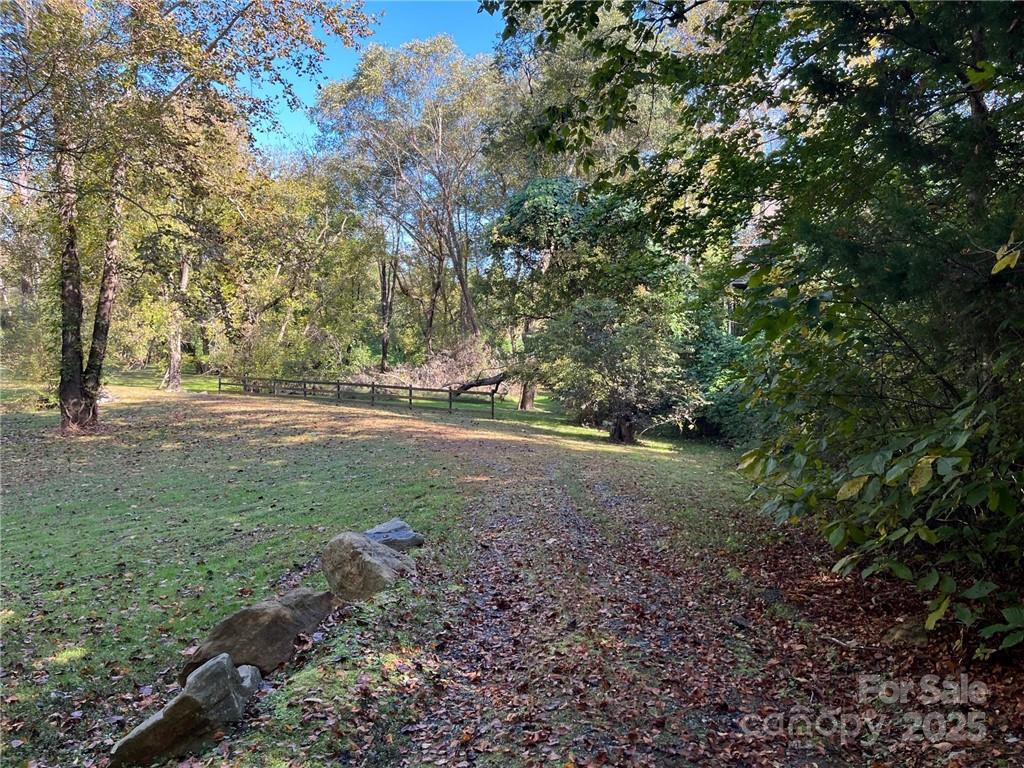 000 Rambling Creek Road 11 Property Photo 25