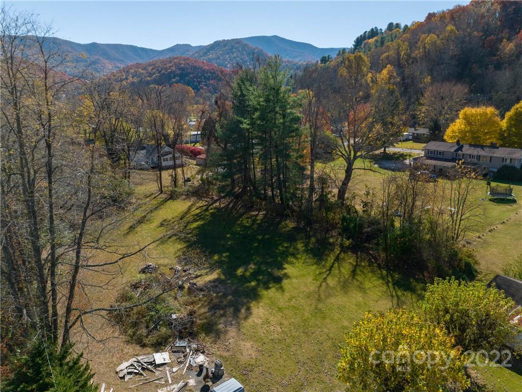2145 S Main Street Property Photo 7