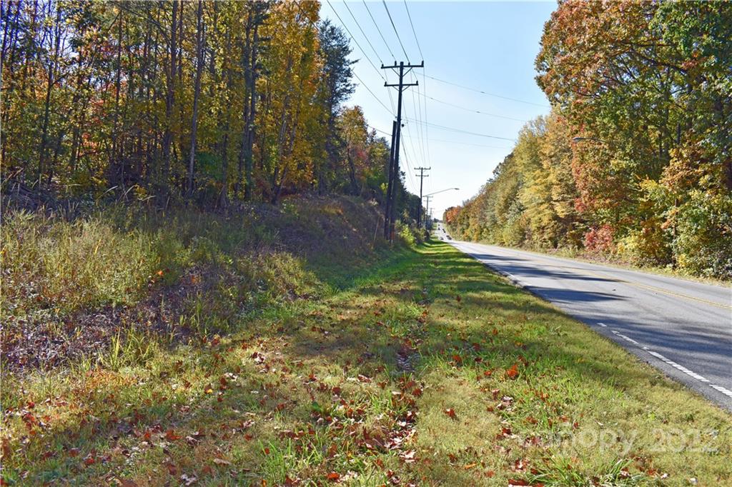 1297 Hwy 150 Bypass Property Photo 5