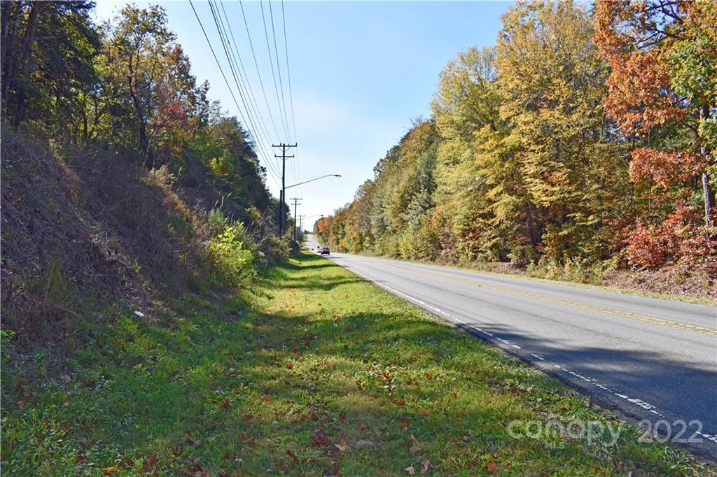 1297 Hwy 150 Bypass Property Photo 14