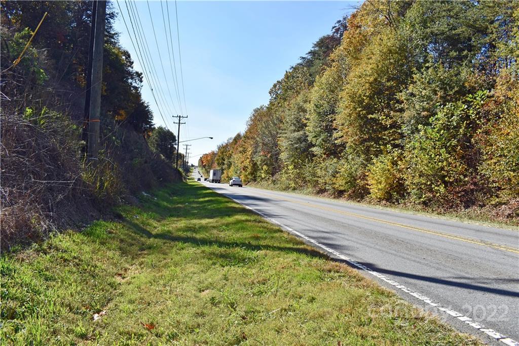1297 Hwy 150 Bypass Property Photo 16