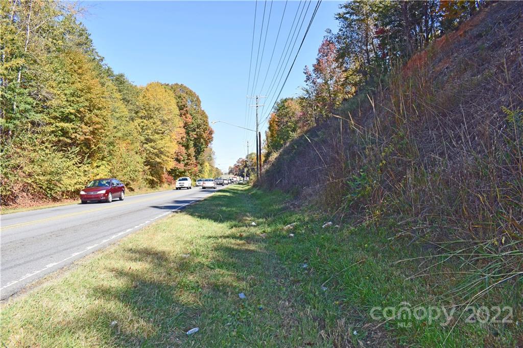 1297 Hwy 150 Bypass Property Photo 31