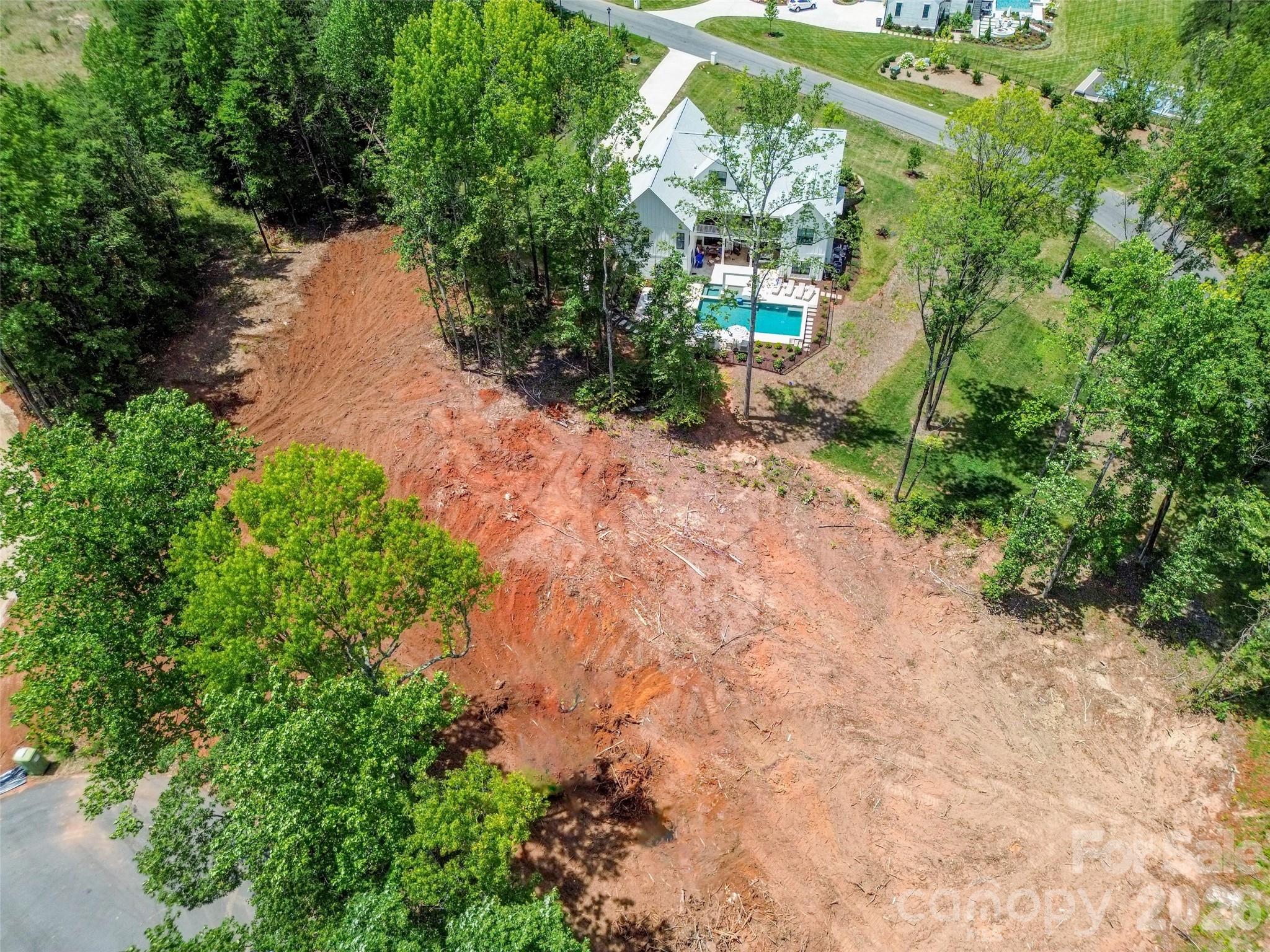 4012 Honey Tree Lane Property Photo 2