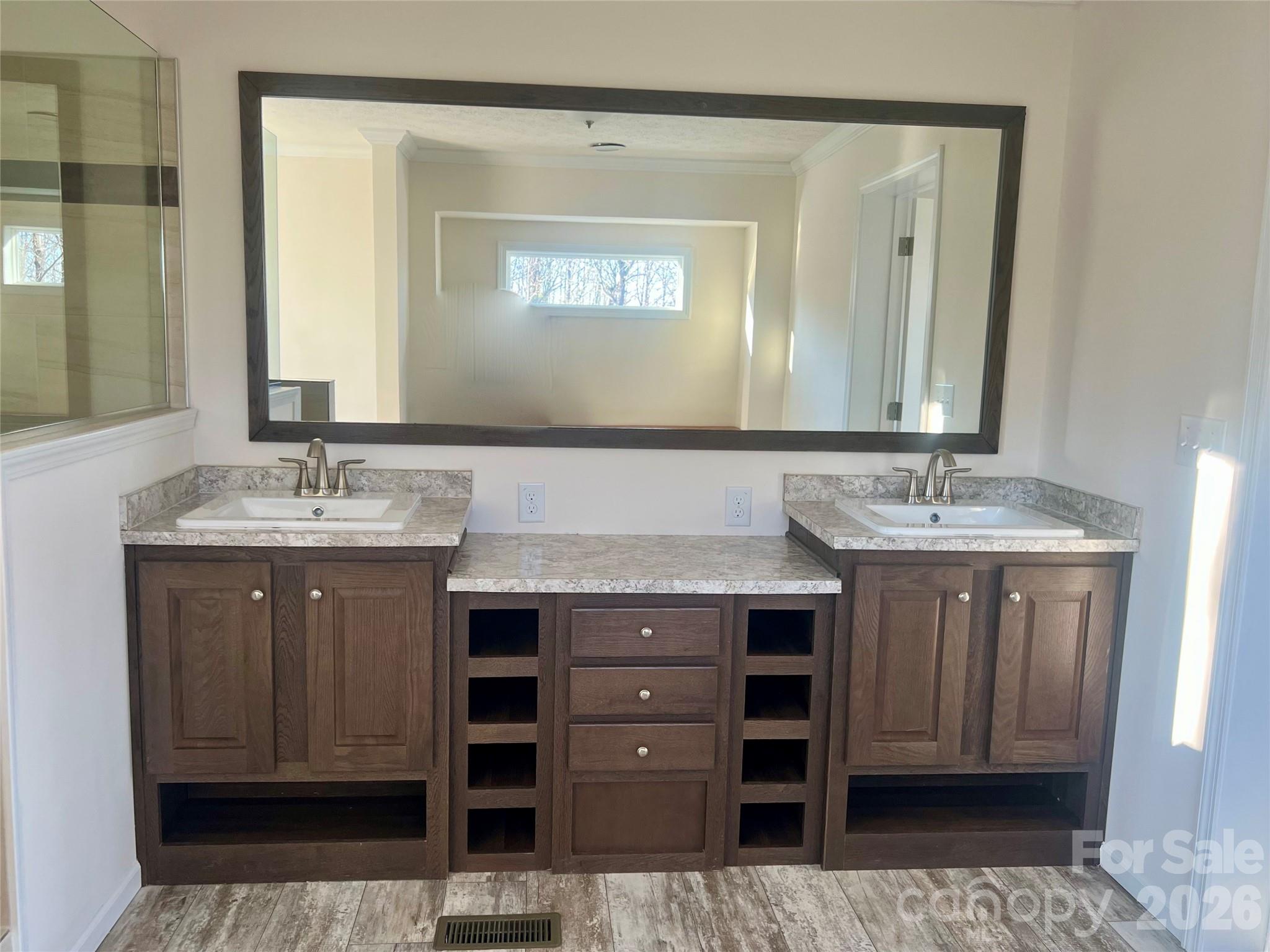 5748 Dalmatian Street Property Photo 13