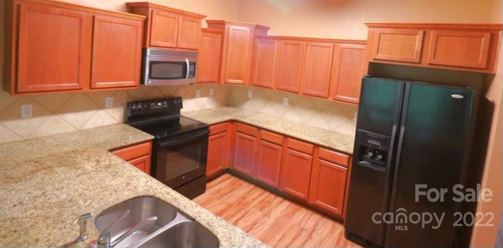 204 Anderson Ridge Drive Property Photo 4