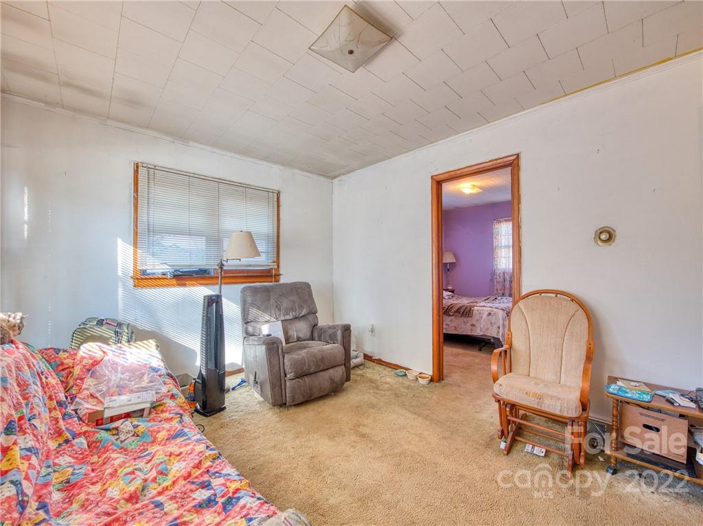 193 Allens Creek Road Property Photo 3