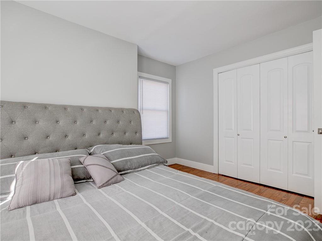 192 Hoover Avenue Property Photo 21