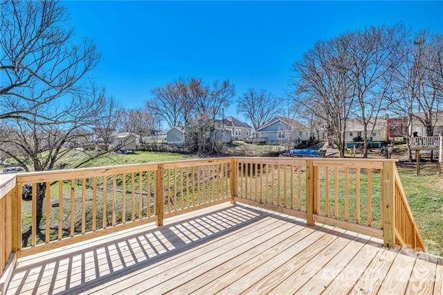 192 Hoover Avenue Property Photo 24