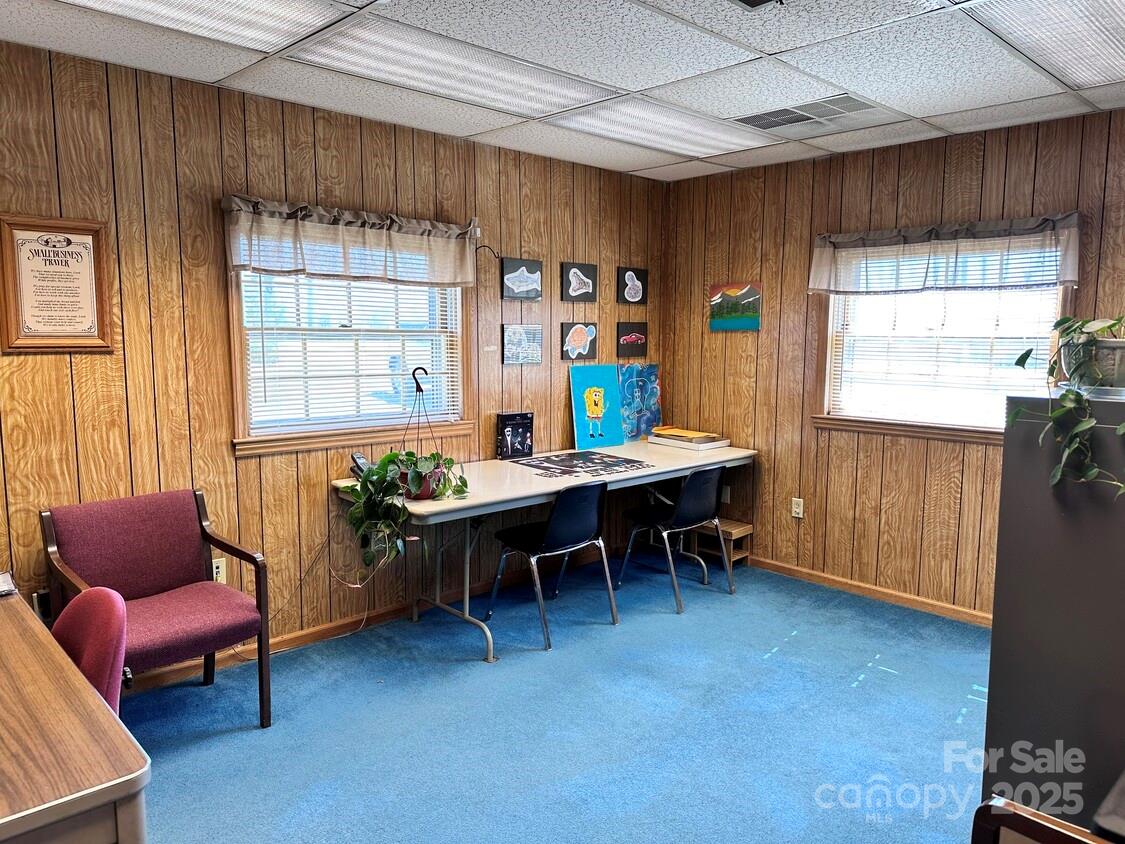2703 Rocky River Road Property Photo 9