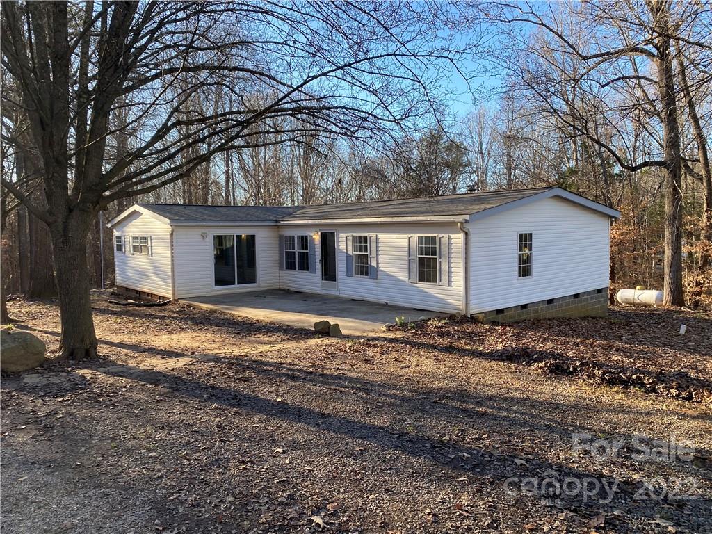 11355 Mooresville Road Property Photo 1