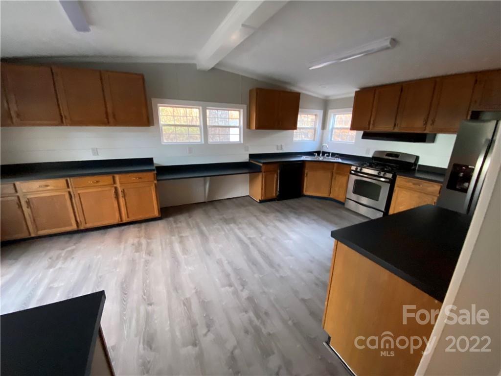 11355 Mooresville Road Property Photo 6