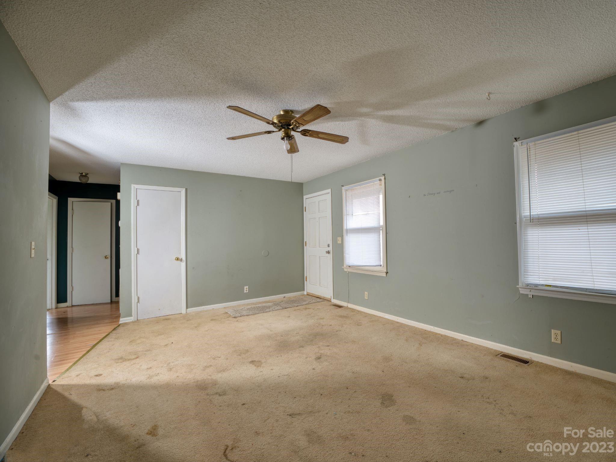 651, 655, 659 Dallas Stanley Highway Property Photo 5