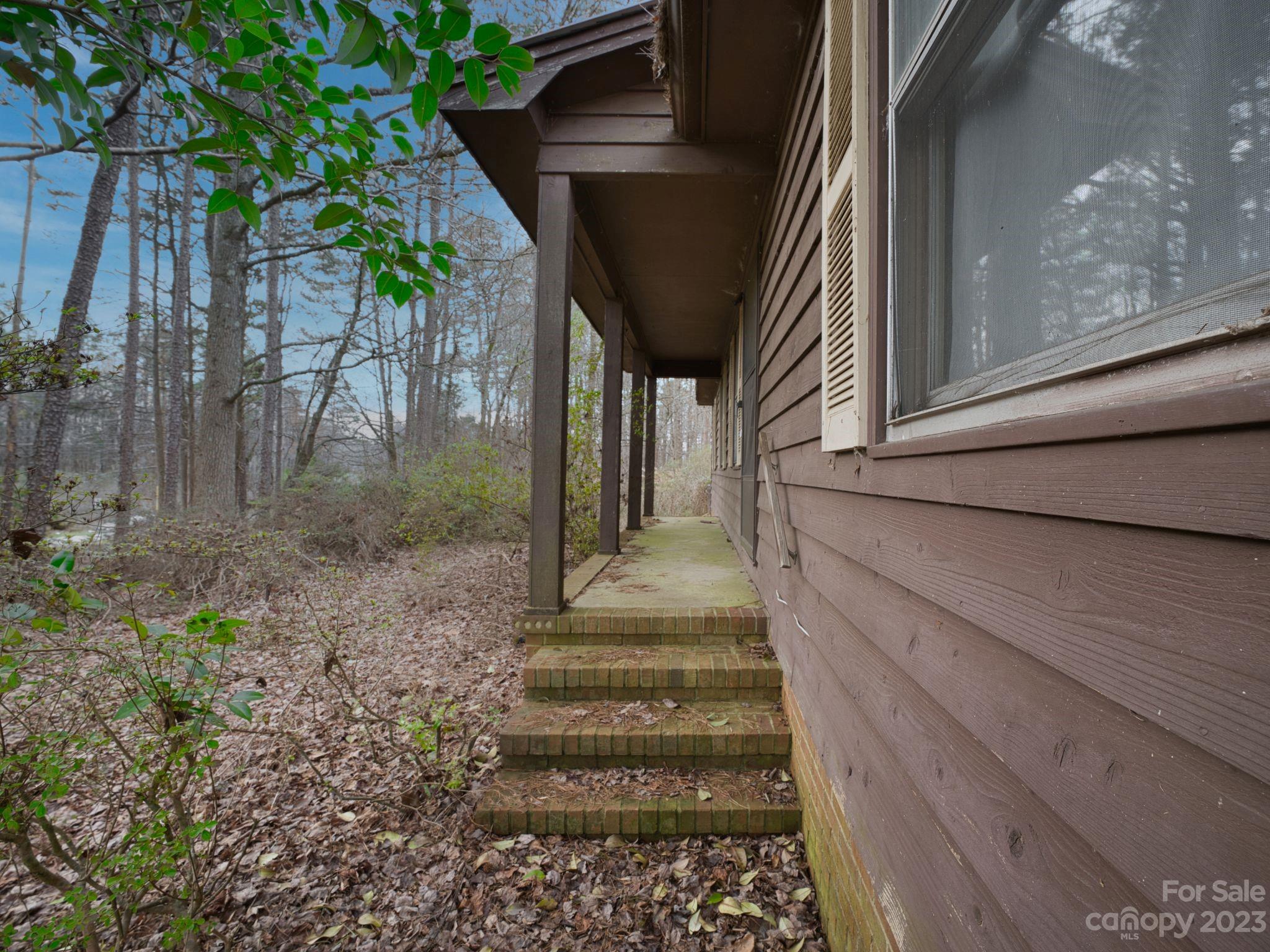 651, 655, 659 Dallas Stanley Highway Property Photo 13