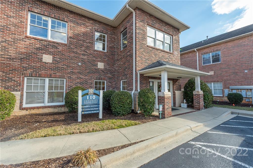 110 A Chadwick Square Court Property Photo 2