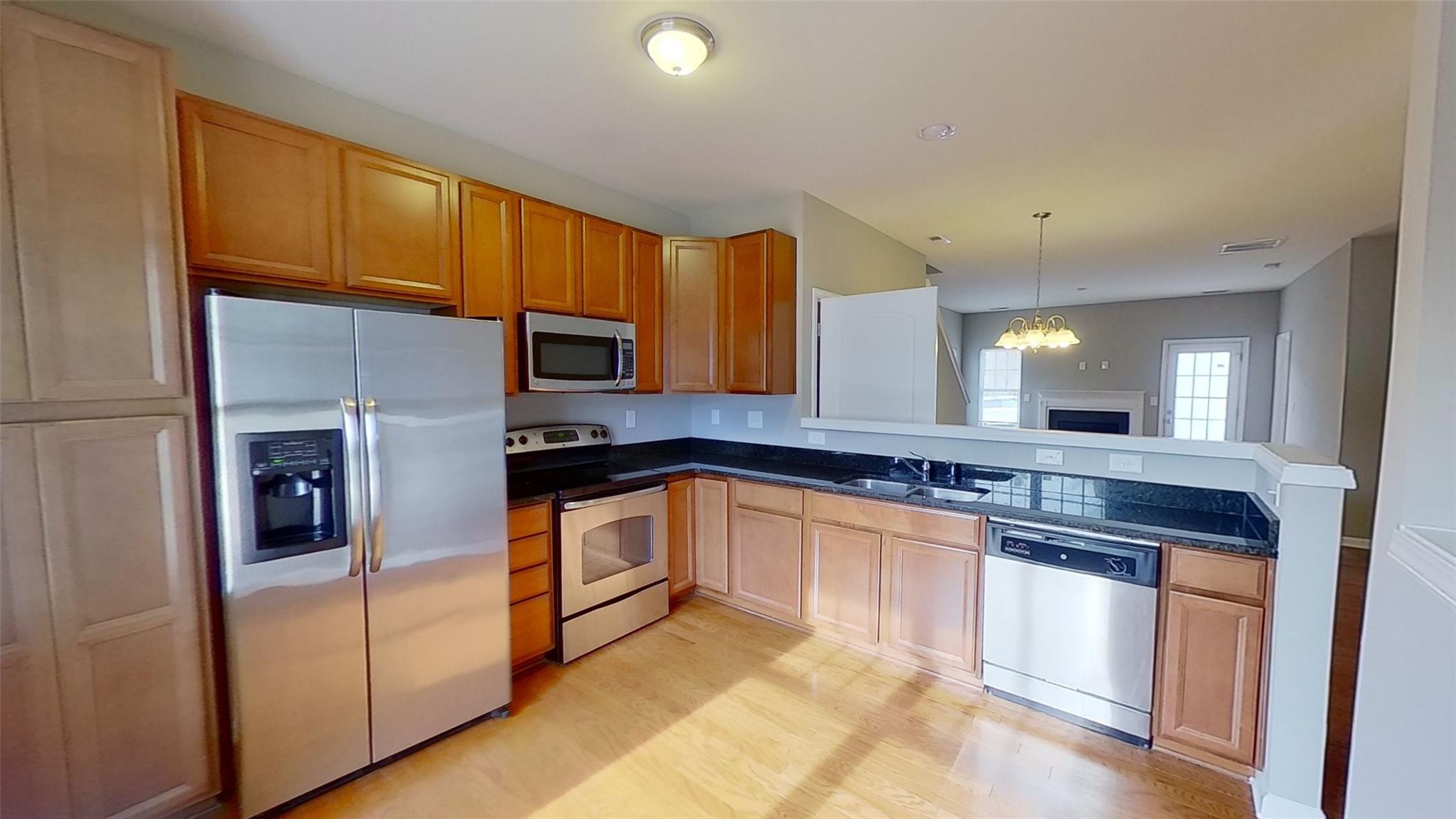 14222 Tamarack Drive Property Photo 4