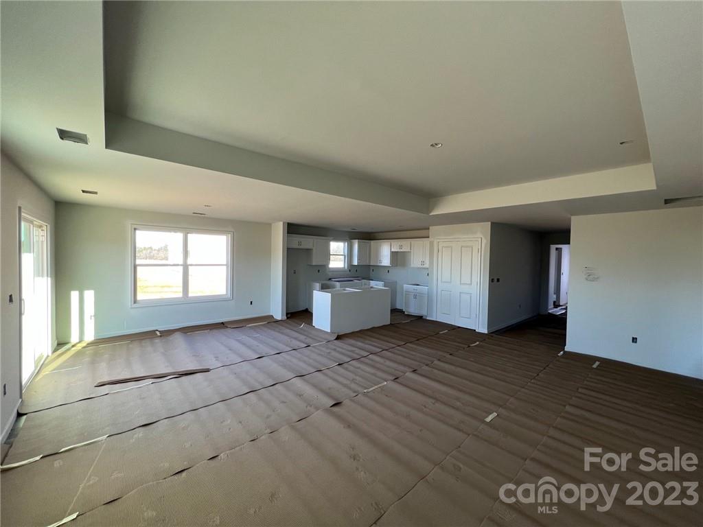 111 Deno Drive Property Photo 4