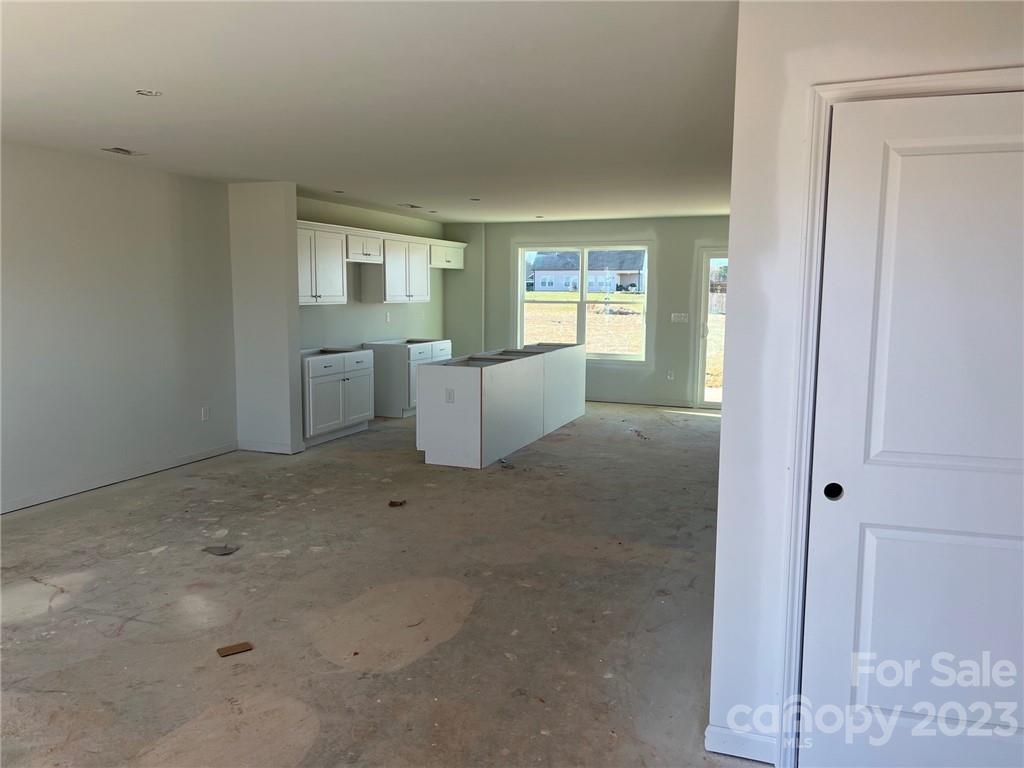 115 Deno Drive Property Photo 2