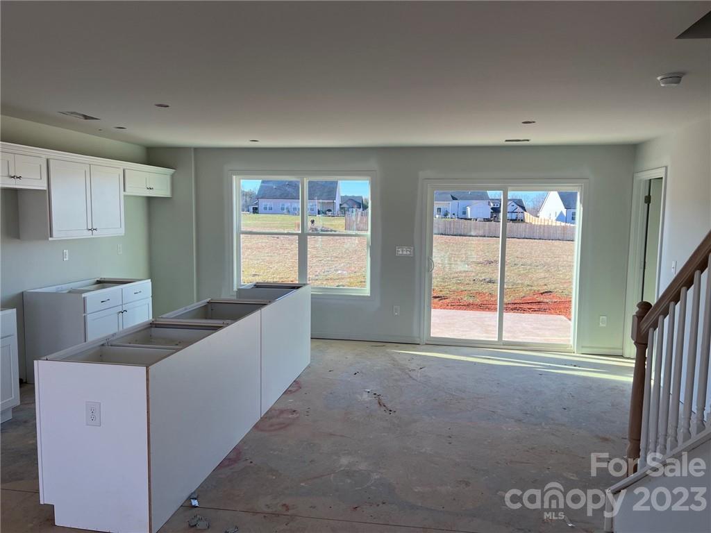 115 Deno Drive Property Photo 3