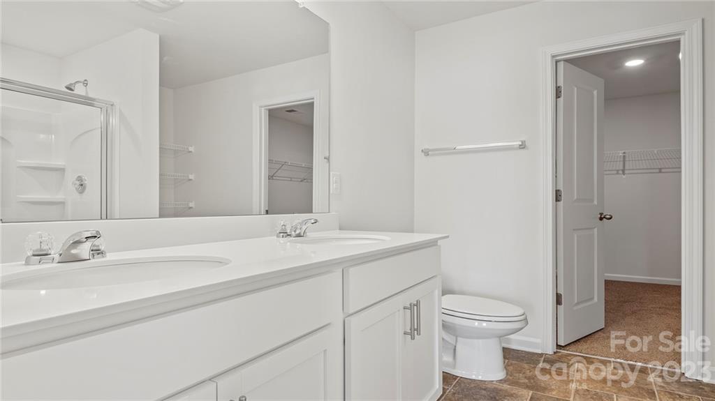 34 Hamrick Drive Property Photo 13
