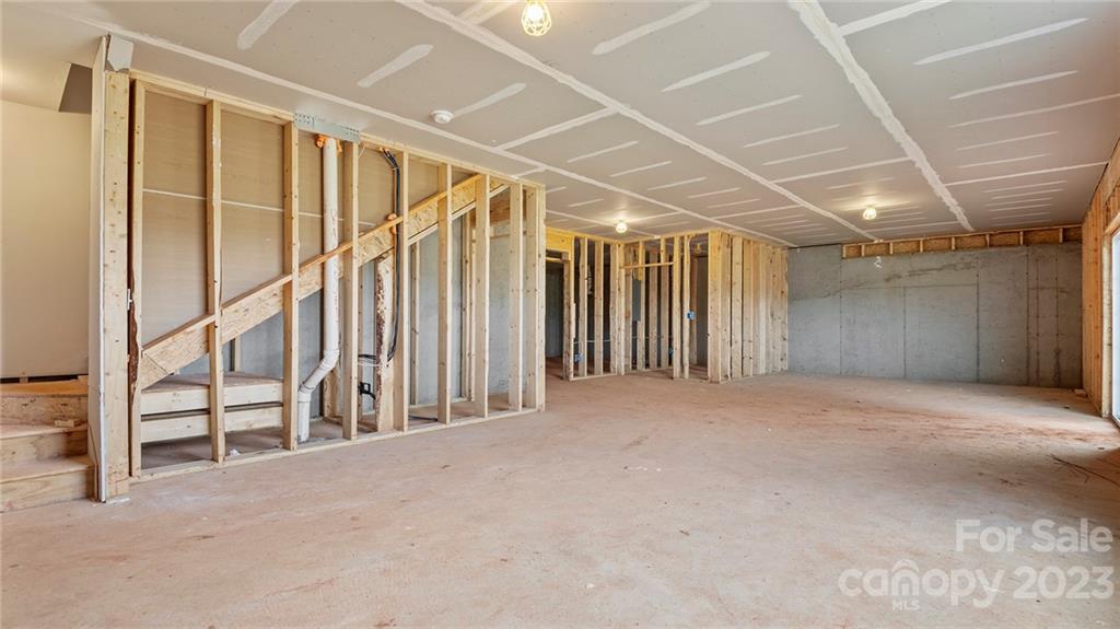 34 Hamrick Drive Property Photo 17