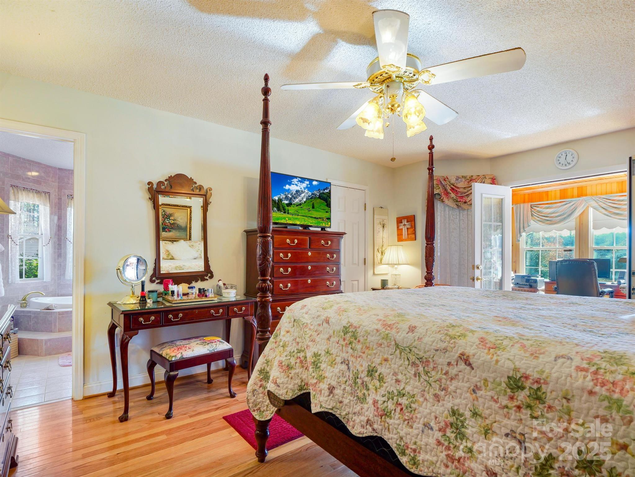 510 Floyd Blackwell Road Property Photo 18