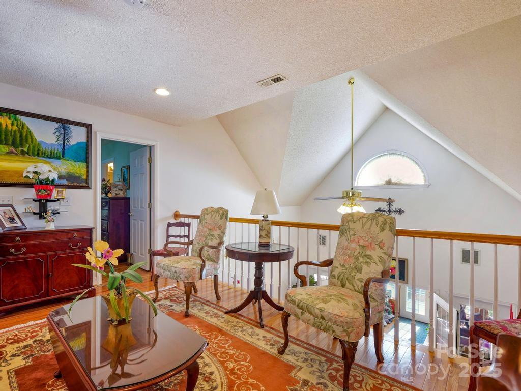 510 Floyd Blackwell Road Property Photo 30