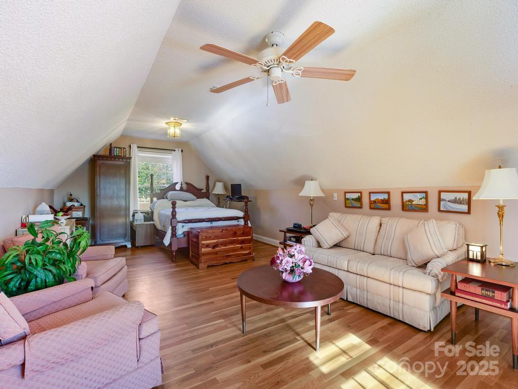 510 Floyd Blackwell Road Property Photo 31