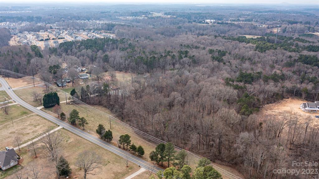 6412, 6512 & 6520 Gilead Road Property Photo 4