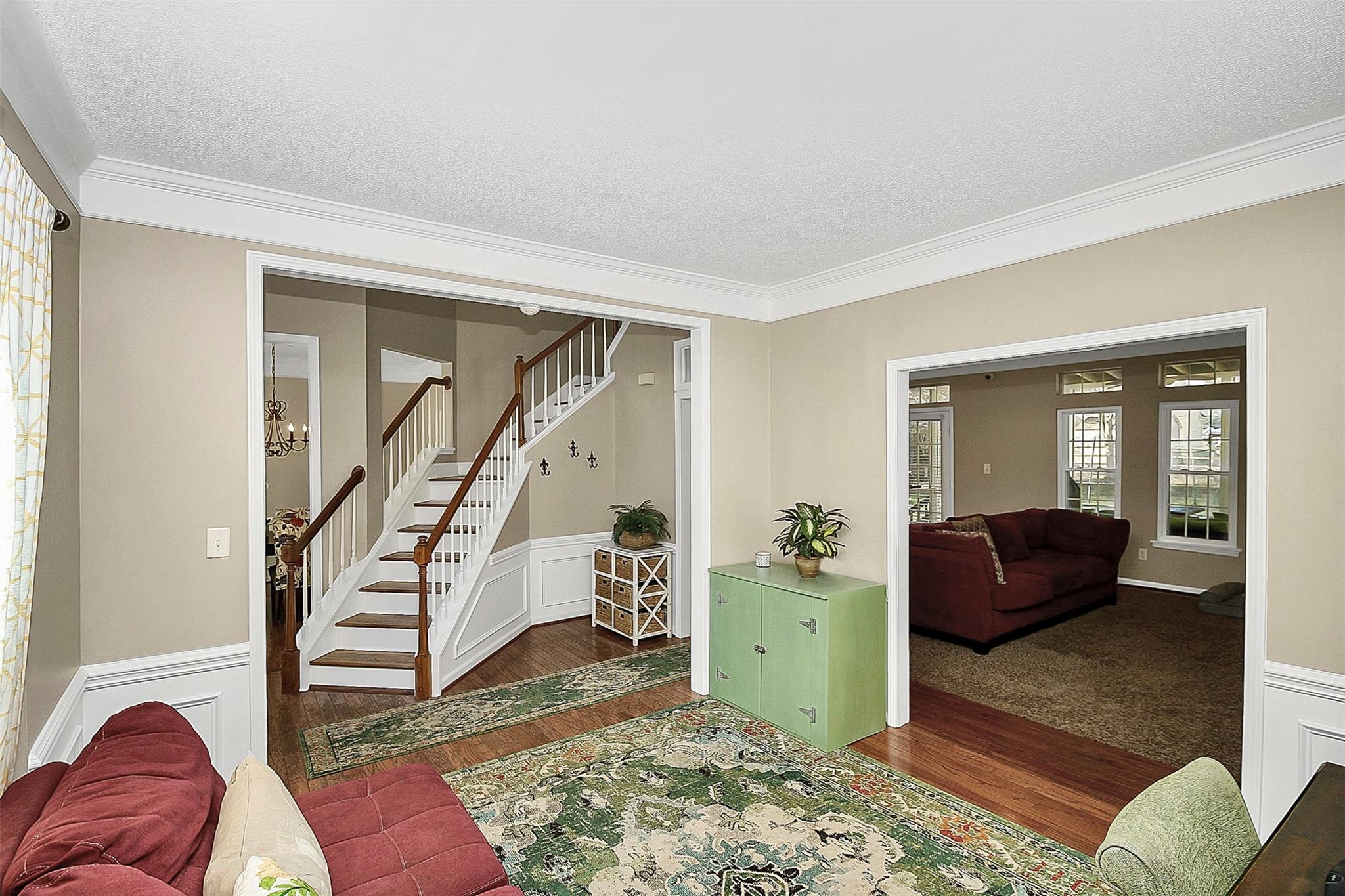 6823 Bickham Lane Property Photo 8