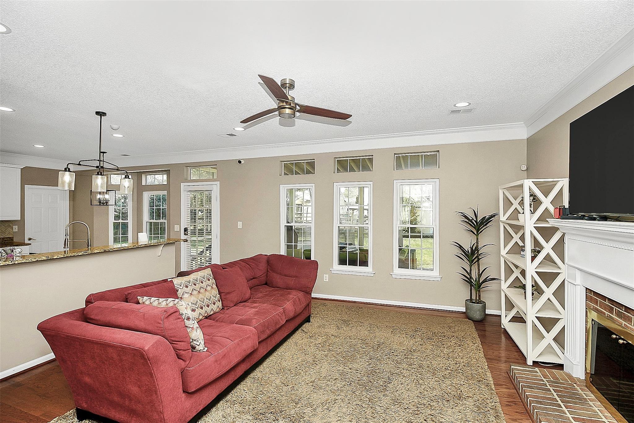 6823 Bickham Lane Property Photo 10