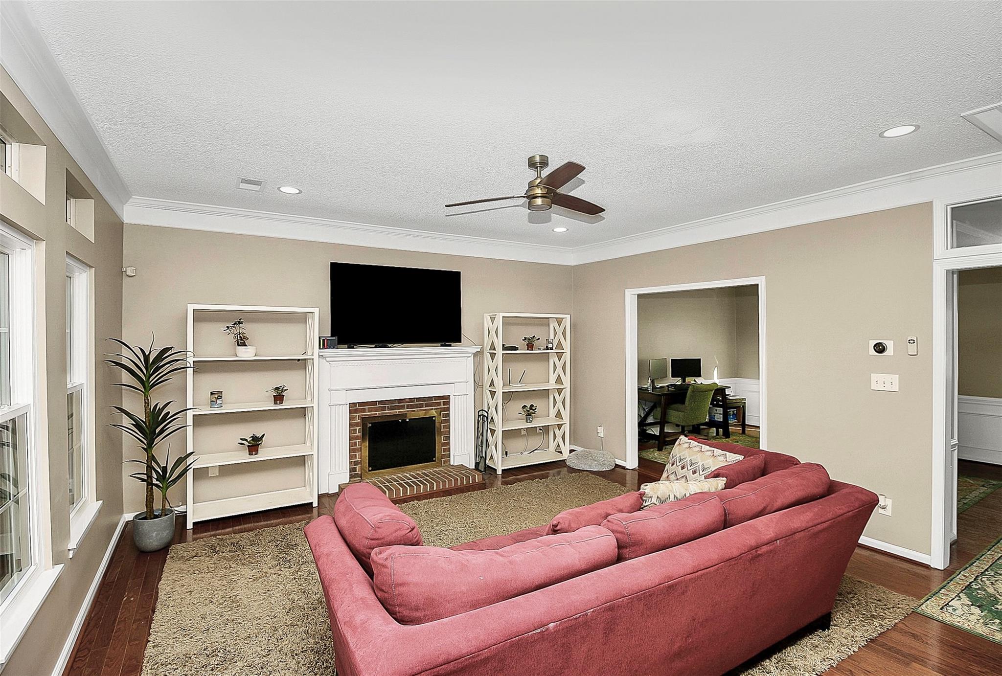 6823 Bickham Lane Property Photo 12