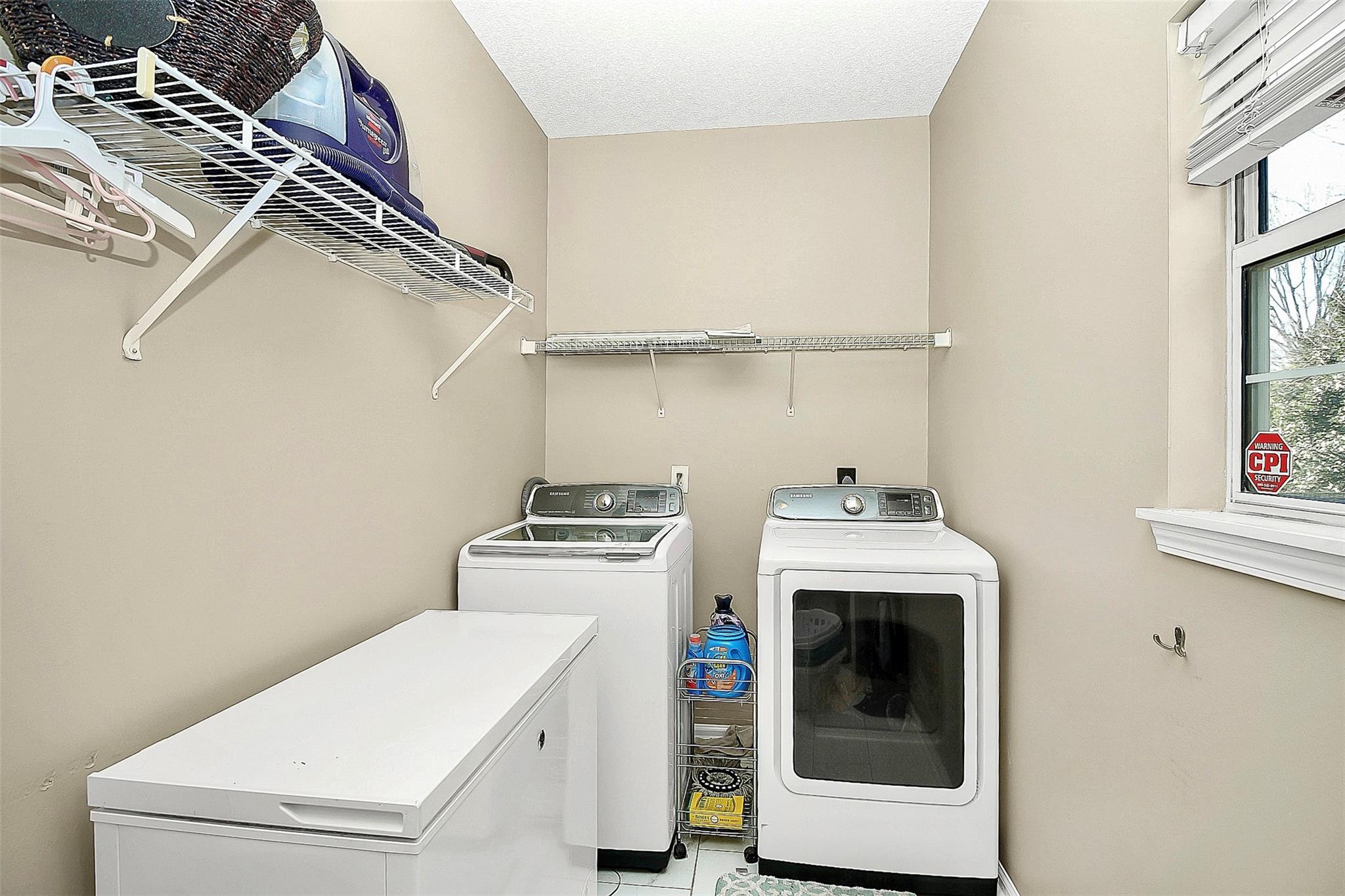 6823 Bickham Lane Property Photo 19