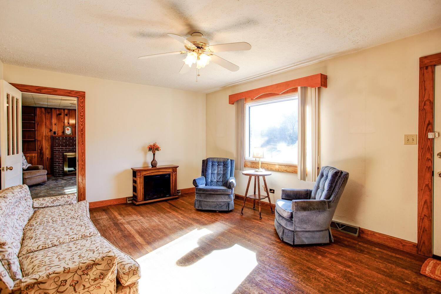 2691 New Leicester Highway Property Photo 8