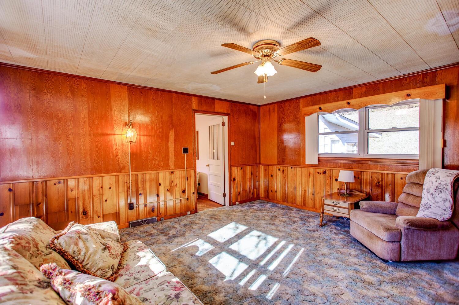 2691 New Leicester Highway Property Photo 10