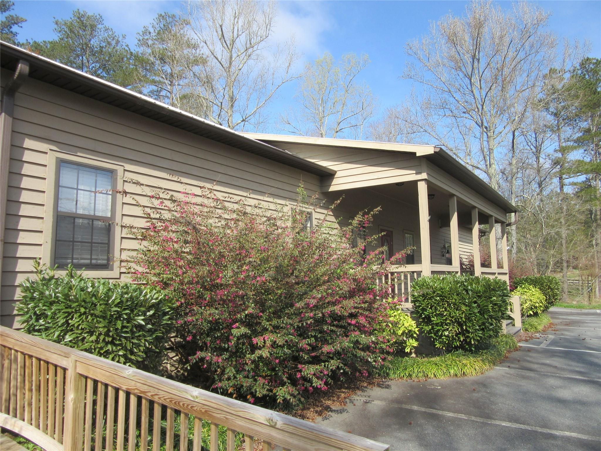 0925 Ophir Avenue Property Photo 2