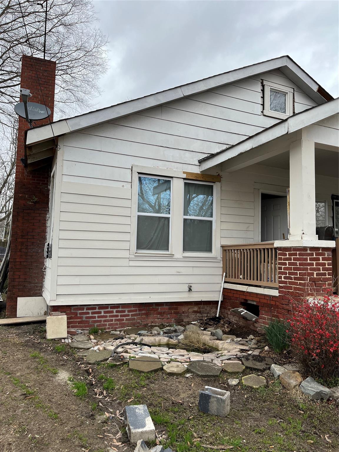 612 Engleside Street Property Photo 2