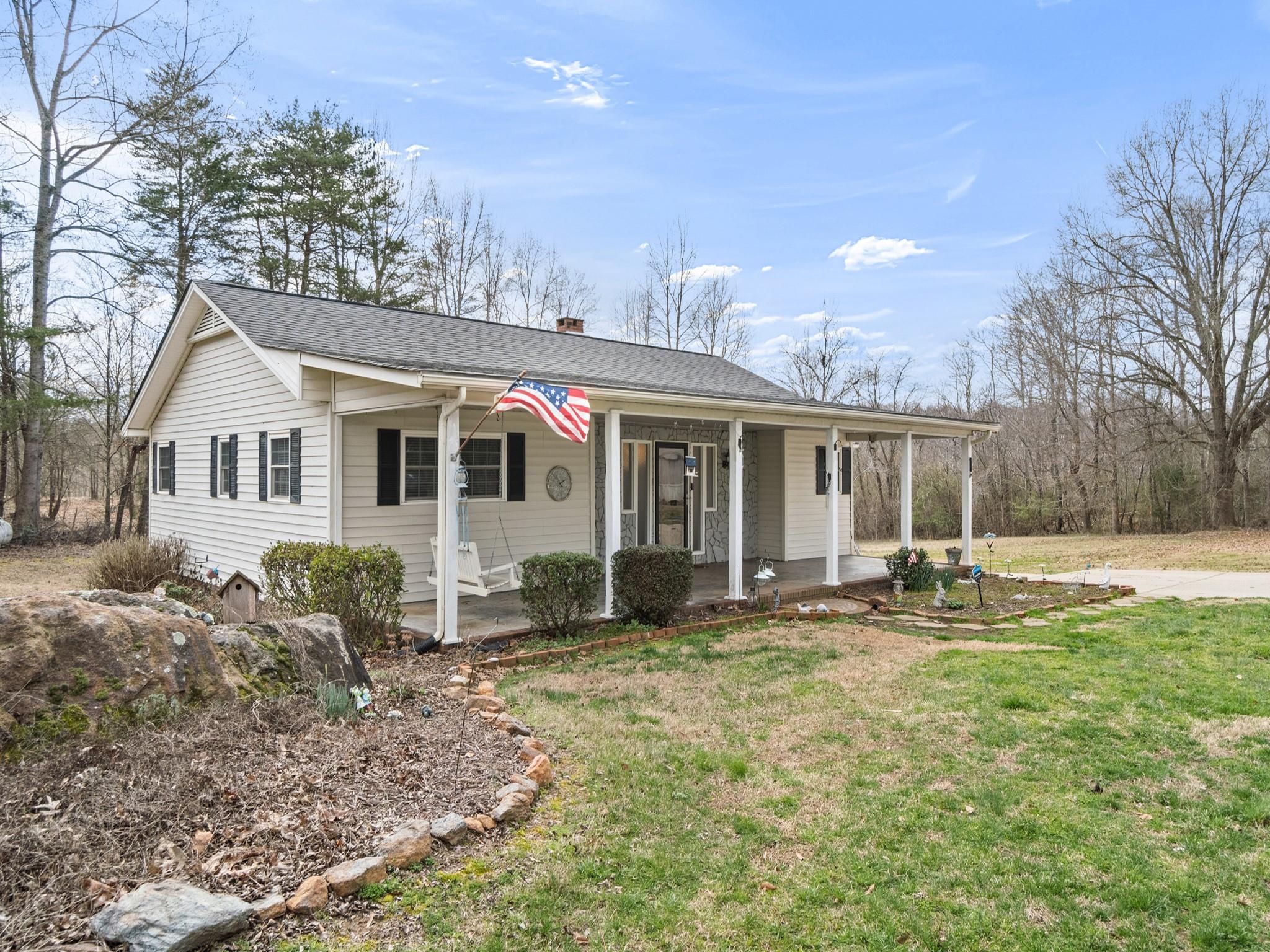 5730 York Highway Property Photo 2