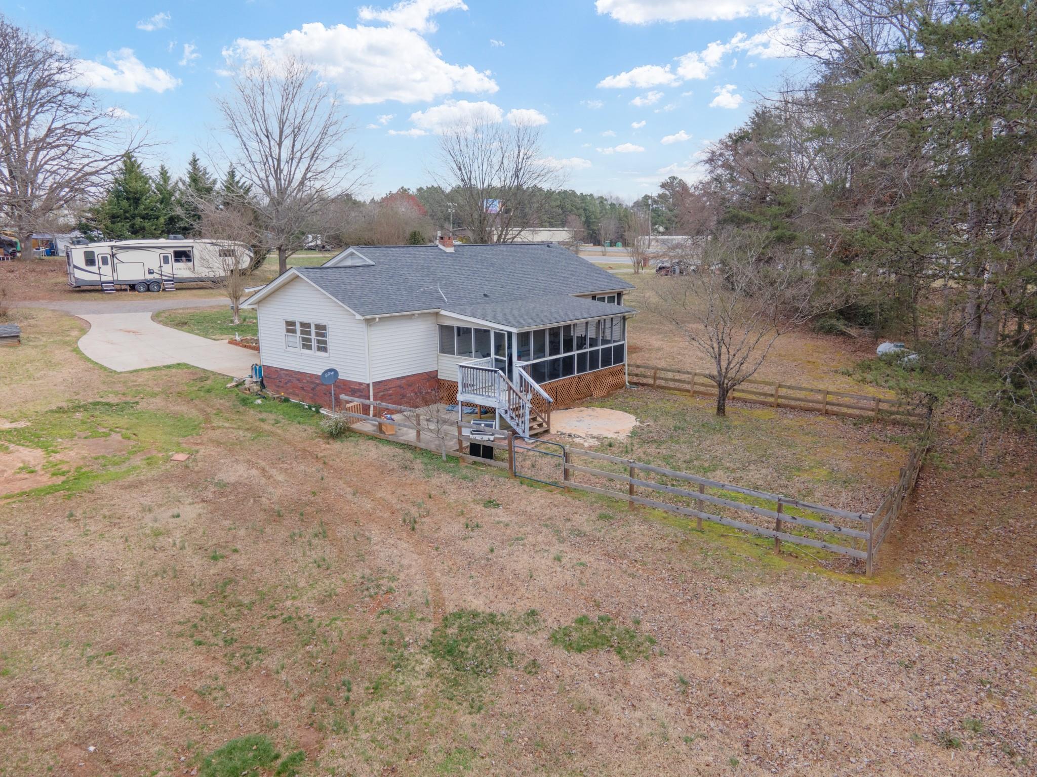 5730 York Highway Property Photo 22