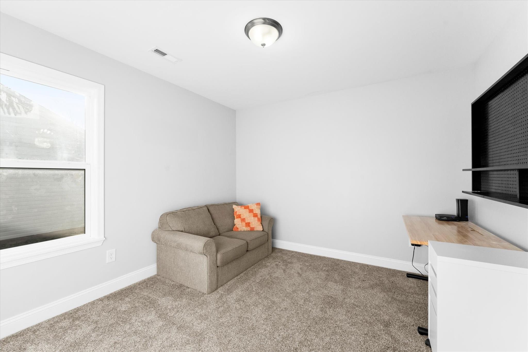 204 S Chapel Street Property Photo 21