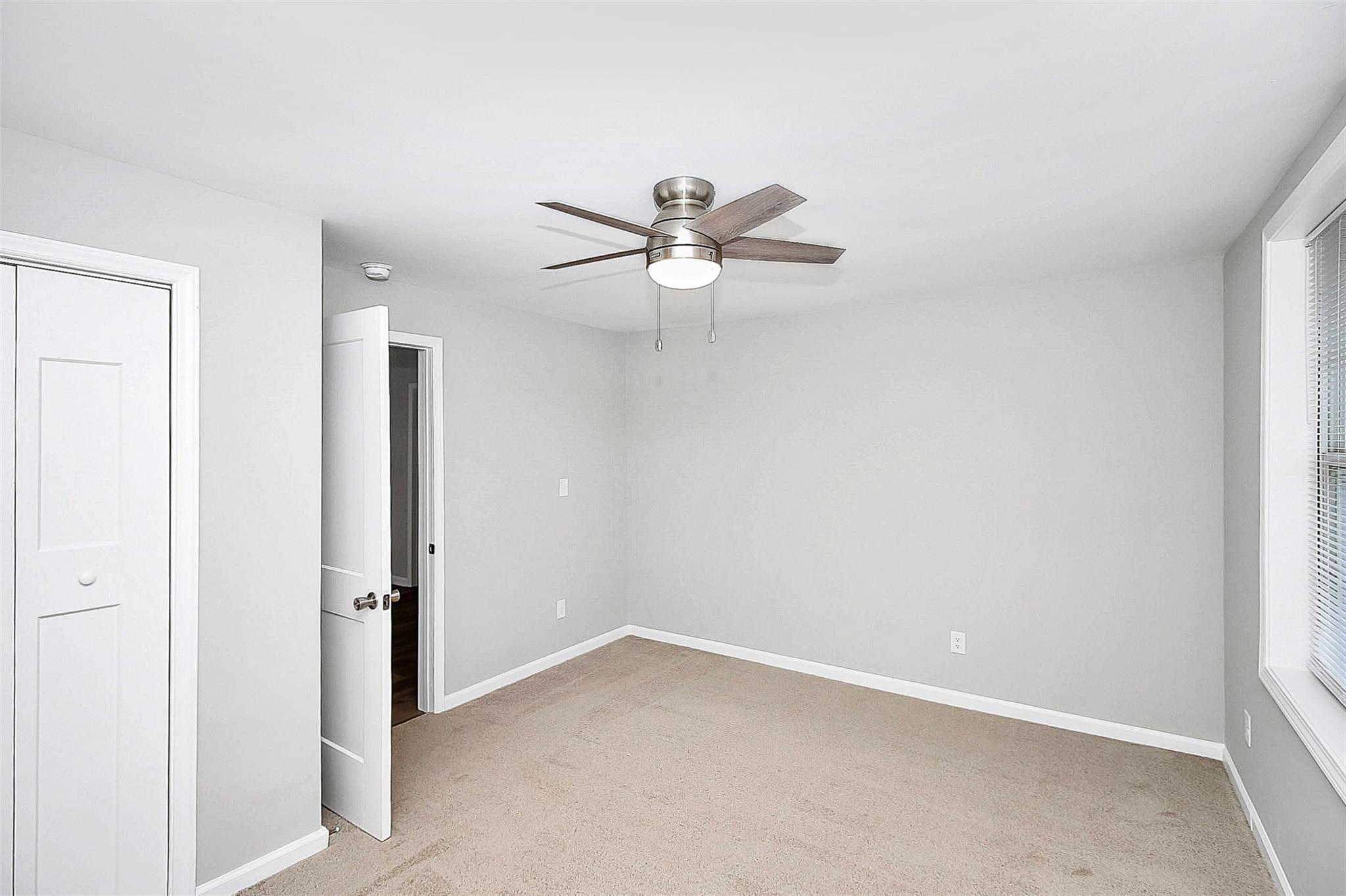 623 Central Drive Property Photo 15