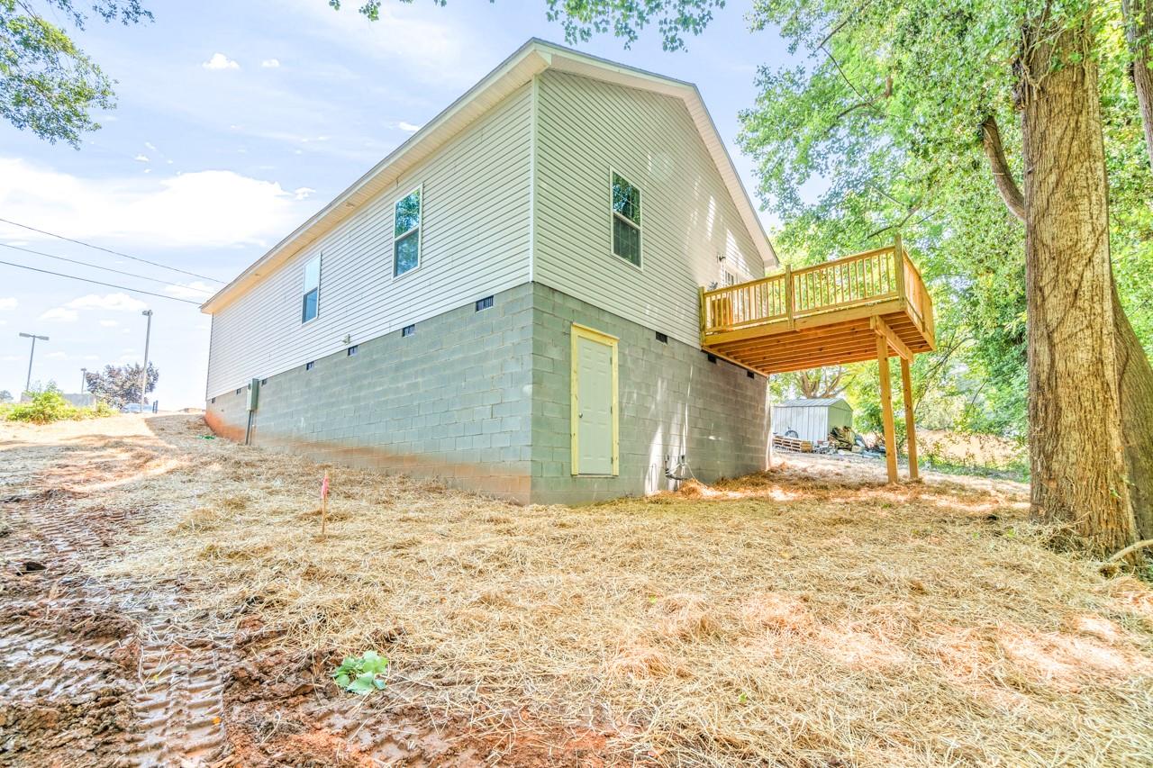 1010 Miller Street Property Photo 32