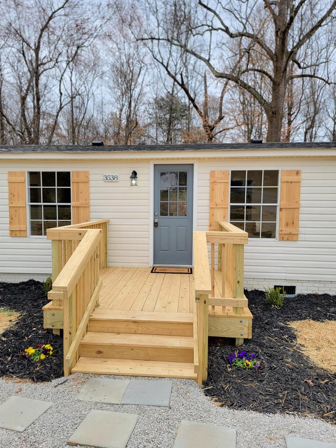 3538 Bubbling Brook Road Property Photo 2
