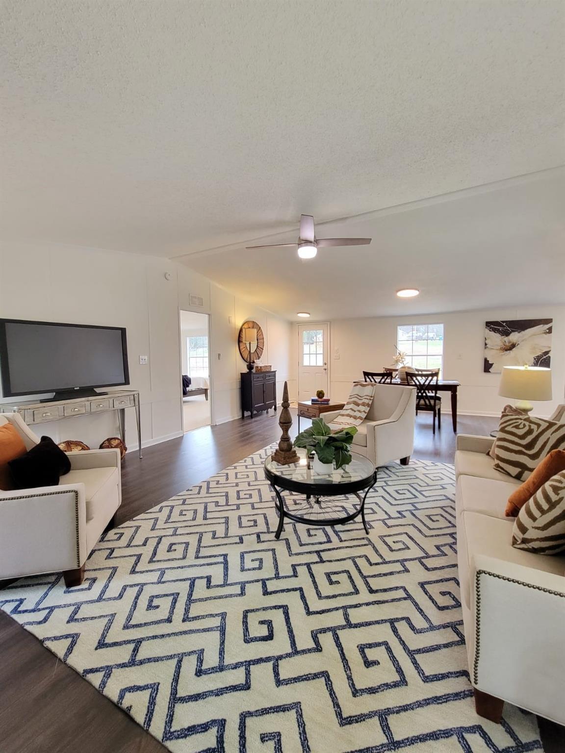3538 Bubbling Brook Road Property Photo 6