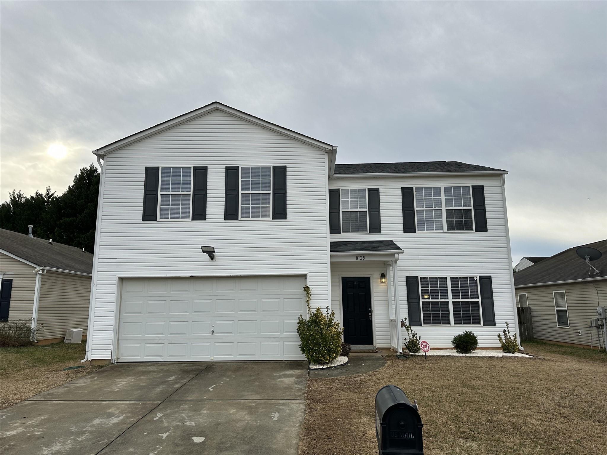 8125 Rosberg Lane Property Photo 1