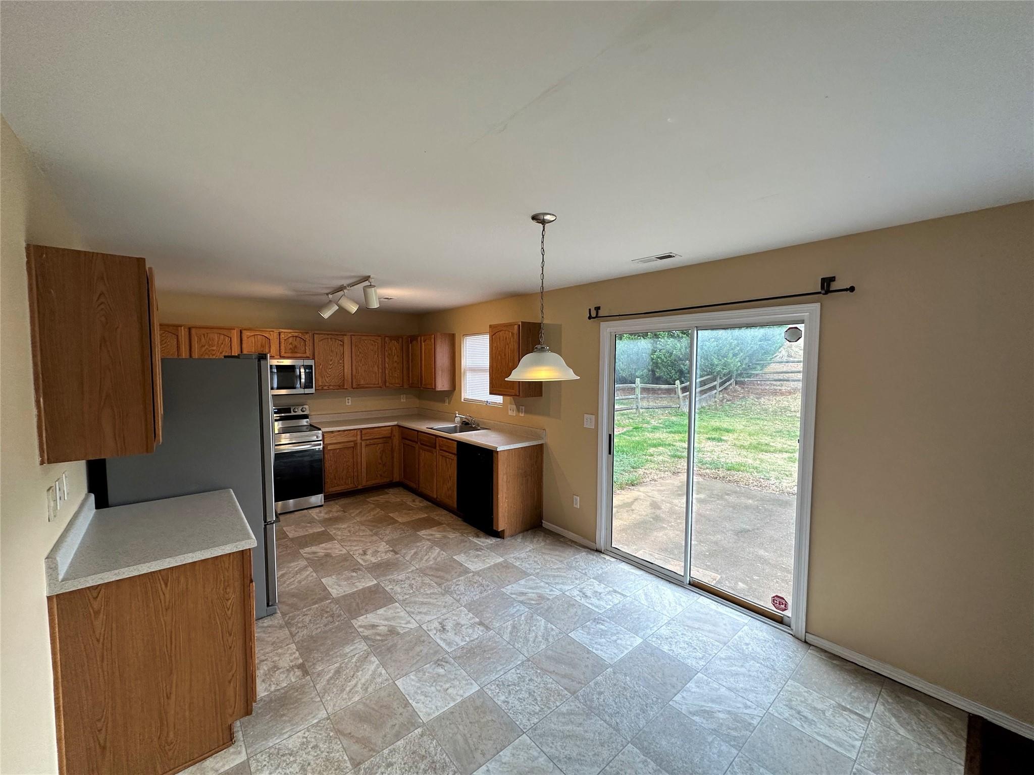 8125 Rosberg Lane Property Photo 10